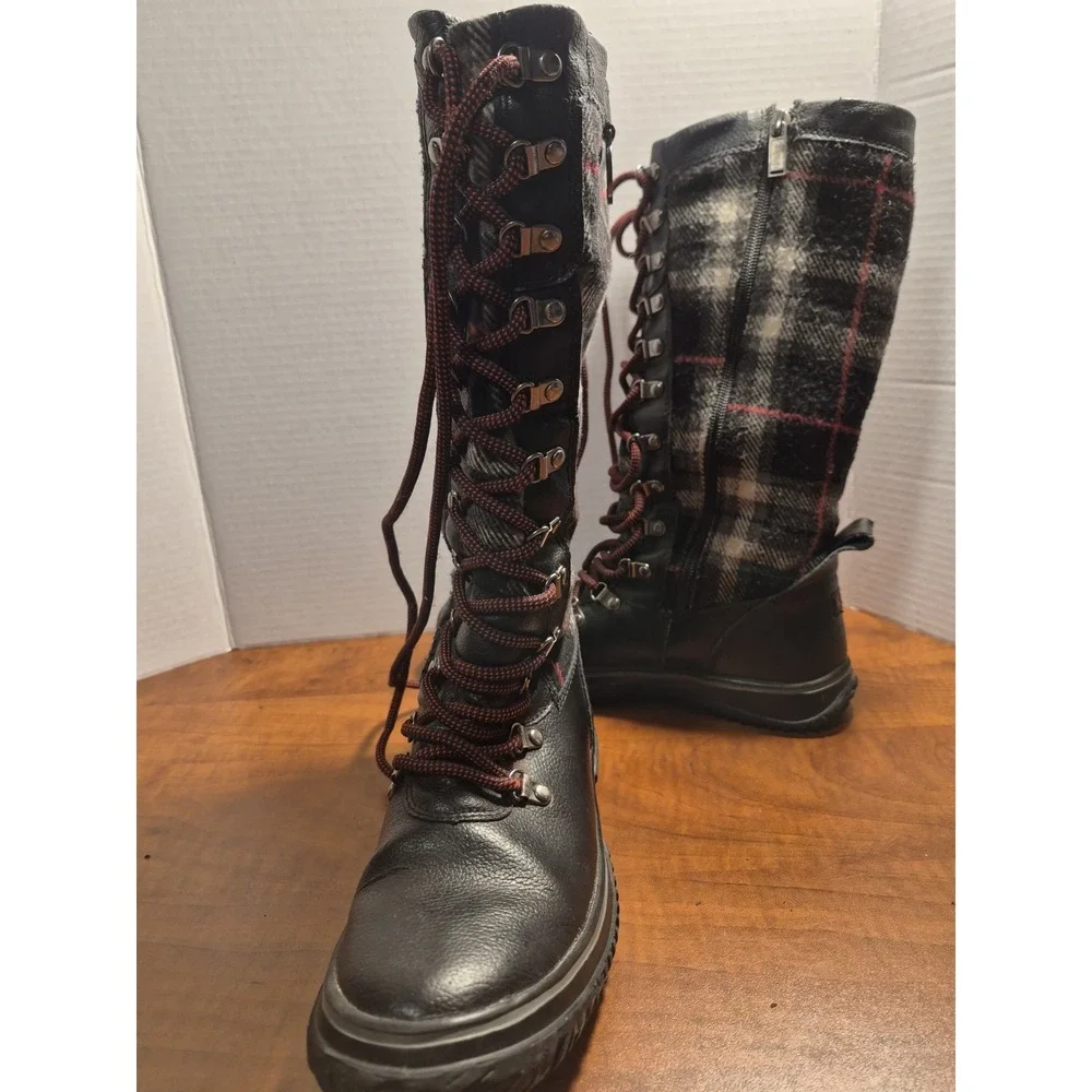 Pajar Canada‎ Women's Winter Combat Boots Black Plaid Leather Size 7-7.5 Flaw